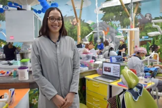 Estudiante investiga cómo fortalecer el esmalte dental para reducir caries en niños