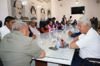 FORTALECEN APOYOS AL CAMPO EN AMOZOC CON INFORMACIÓN Y ENTREGA DE LISTADO DE BENEFICIARIOS DE FERTILIZANTE