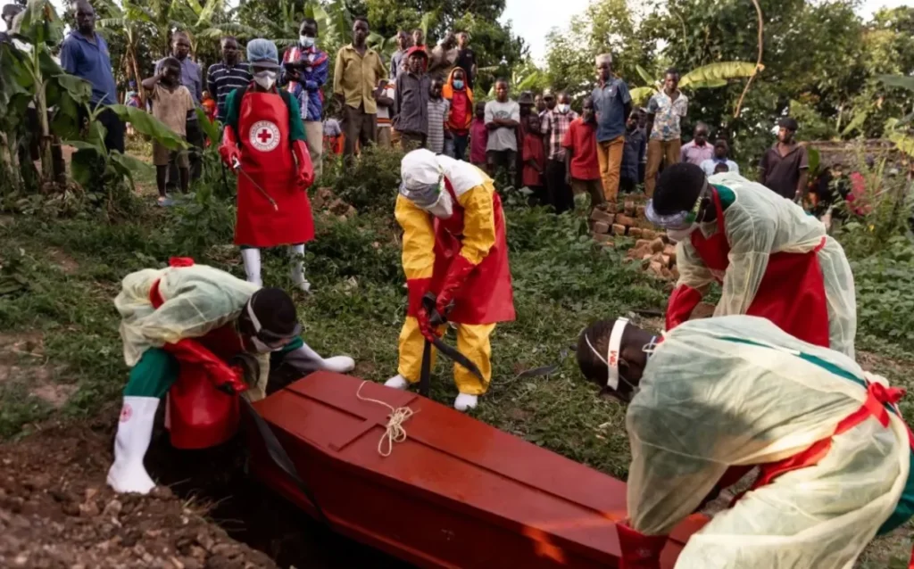 La OMS decreta emergencia sanitaria global ante el avance del virus de ébola en África