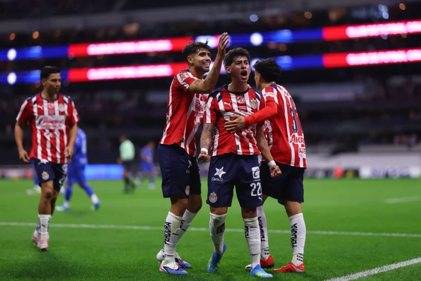 Liga MX Cruz Azul empata ante Chivas en la ida de las semifinal del torneo