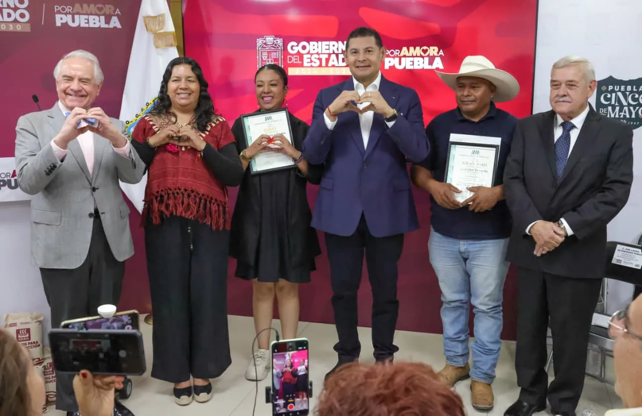 Mezcal poblano líder nacional con 118 municipios de denominación de origen