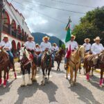 Miguel Ángel Morales Morales participa en cabalgata por 106 Aniversario Luctuoso de Venustiano Carranza.
