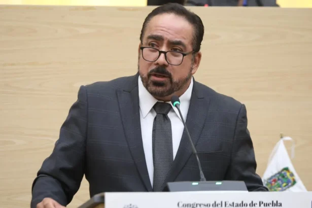 Propone Rafael Micalco modificaciones al Código Penal para combatir el robo de autopartes