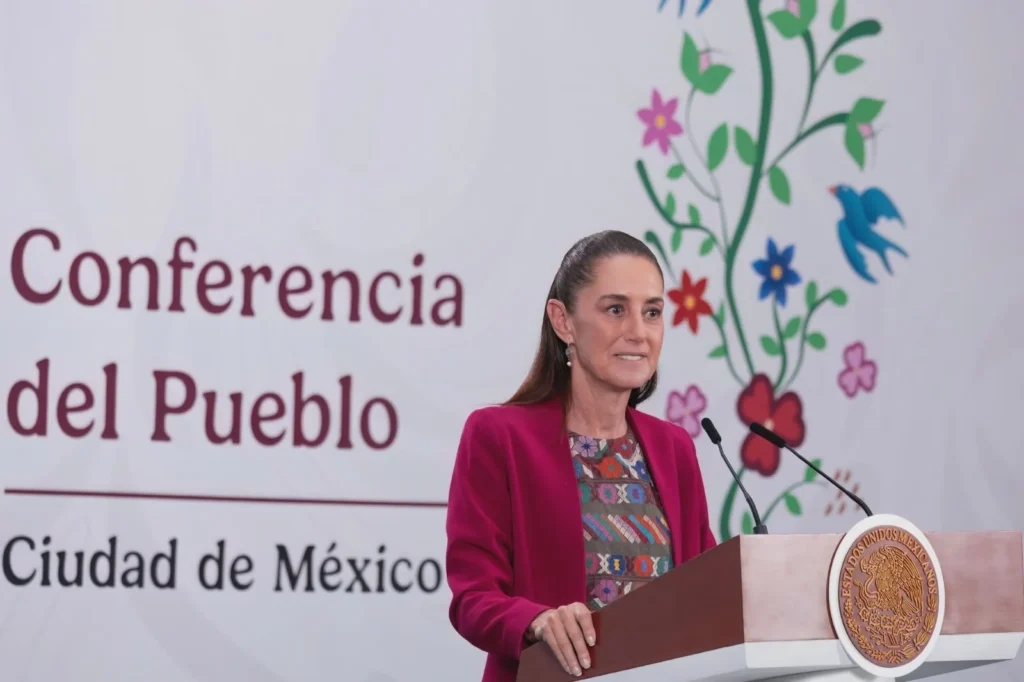 “Resultados que Transforman” Claudia Sheinbaum presenta el prototipo del minivehículo eléctrico mexicano Olinia