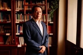 SEP recula Mario Delgado admite falta de voces