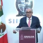 Sin fuero y bajo la lupa Rubén Rocha Moya pierde inmunidad tras licencia indefinida