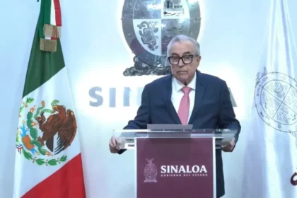 Sin fuero y bajo la lupa Rubén Rocha Moya pierde inmunidad tras licencia indefinida