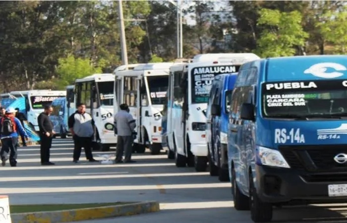 Transporte público en Puebla gobierno analizará posible ajuste a la tarifa durante 2026