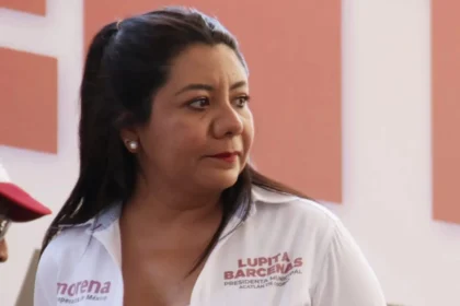 Acatlán de Osorio Congreso descarta destitución inmediata de la alcaldesa