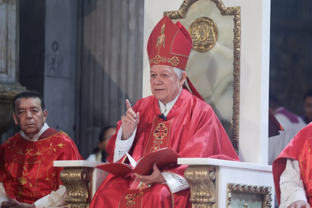 Arquidiócesis de Puebla reconoce 50 años al servicio del Evangelio de monseñor Víctor Sánchez Espinosa