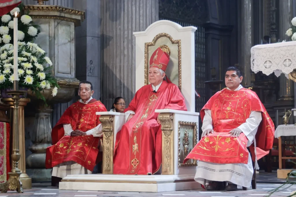 Arquidiócesis de Puebla reconoce 50 años al servicio del Evangelio de monseñor Víctor Sánchez Espinosa