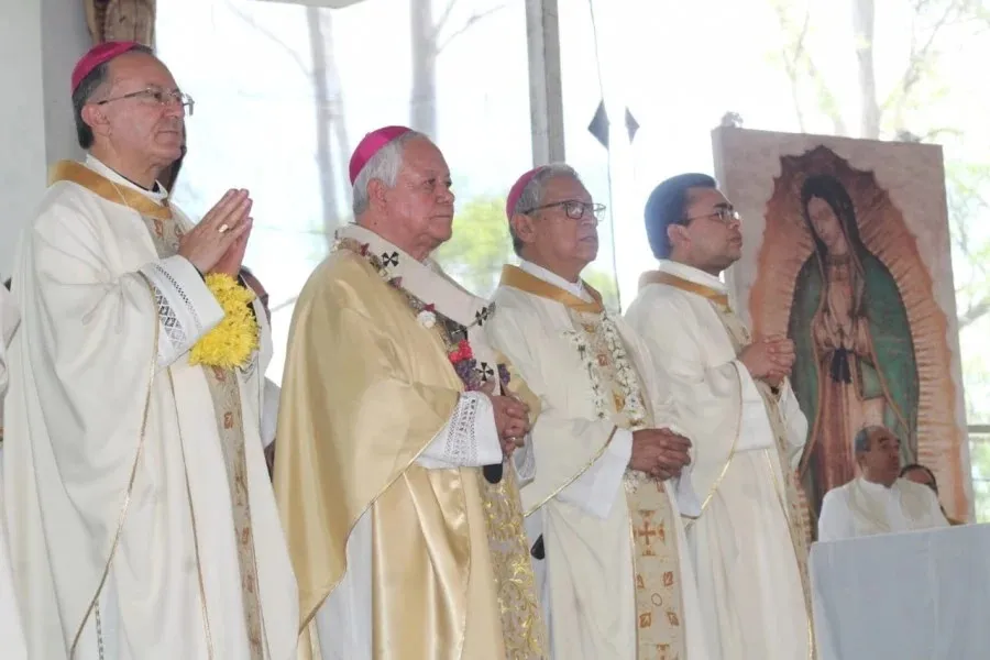 Arzobispo Víctor Sánchez Espinosa conmemora 50 años de vida sacerdotal y exhorta a promover la unidad