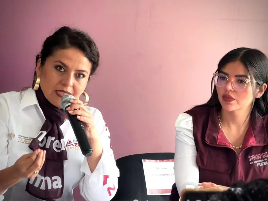Azucena Rosas destaca avances de obra comunitaria y trabajo legislativo en favor de Puebla