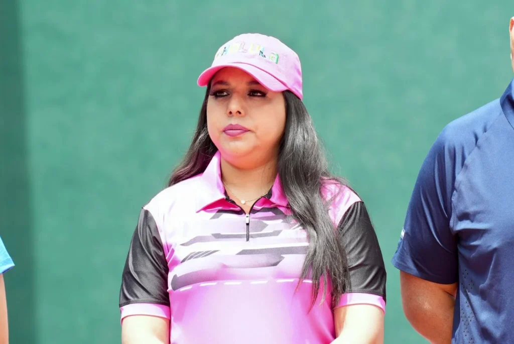 Bajo el liderazgo de Tonantzin Fernández, rescatan cancha de frontenis en el Deportivo Tlachtli