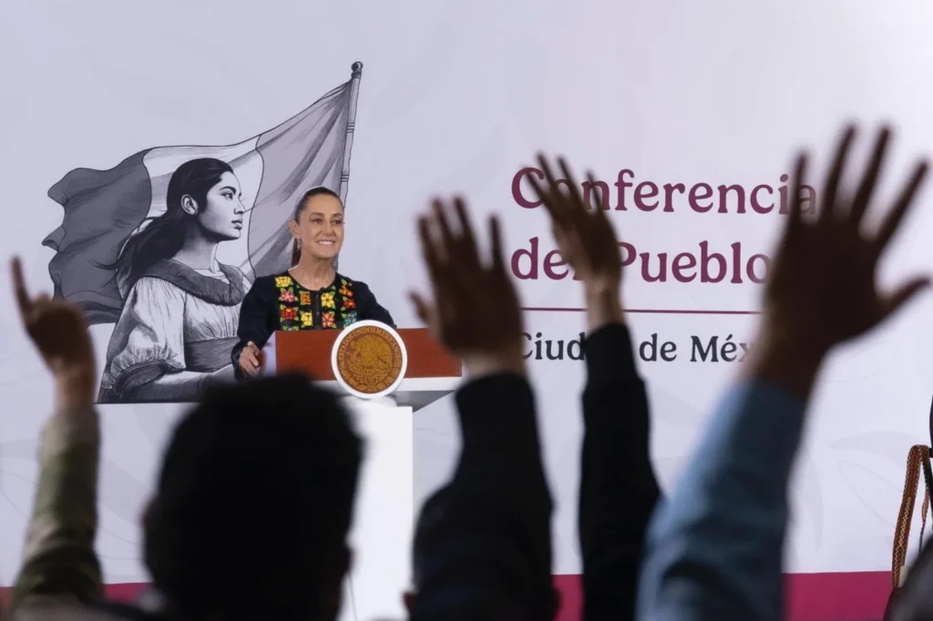 CON LA GRAN ESCAPADA HAY DESCUENTOS PARA VIAJAR TODO EL AÑO: PRESIDENTA CLAUDIA SHEINBAUM OBSEQUIARÁ 6 VIAJES DOBLES AL SURESTE PARA LOS PAPÁS DE MÉXICO