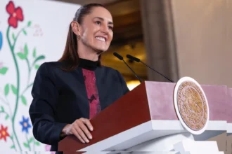 Claudia Sheinbaum anuncia decreto para implementar trabajo a distancia en oficinas y suspensión de clases en CDMX