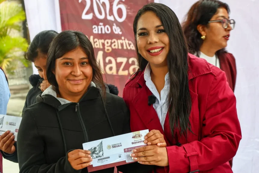 Claudia Sheinbaum y Tonantzin Fernández trabajan en sinergia por la educación de niños cholultecas