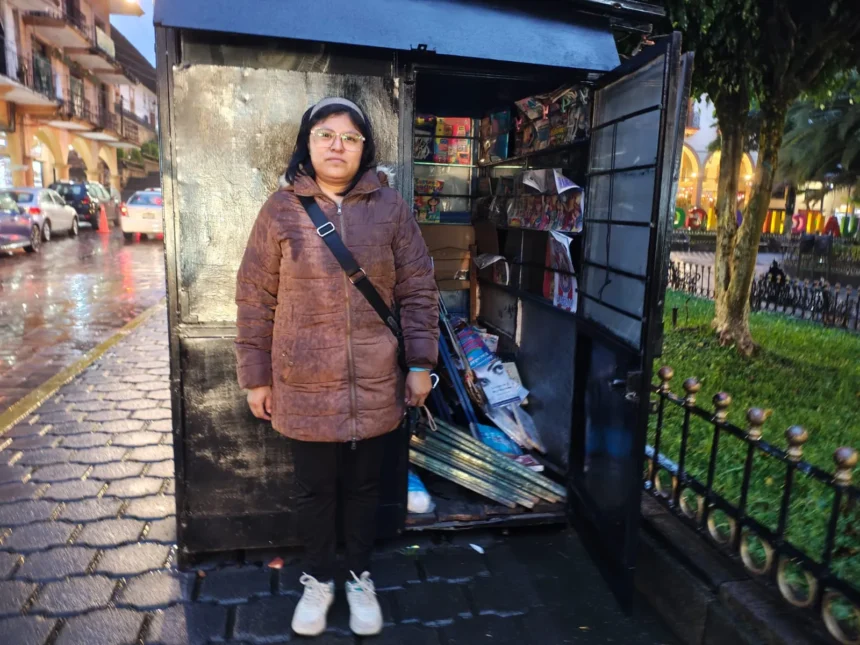 Comerciante con 15 años en portal Zaragoza denuncia retiro de su puesto tras negarse a pago mensual