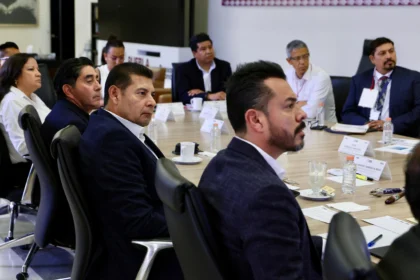 Con inversión estratégica, gobierno estatal proyecta al aeropuerto Hermanos Serdán como eje de desarrollo