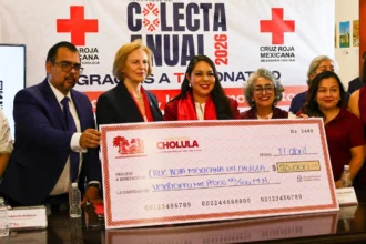 Desde San Pedro Cholula, Tonantzin Fernández da inicio a la Colecta Anual de la Cruz Roja