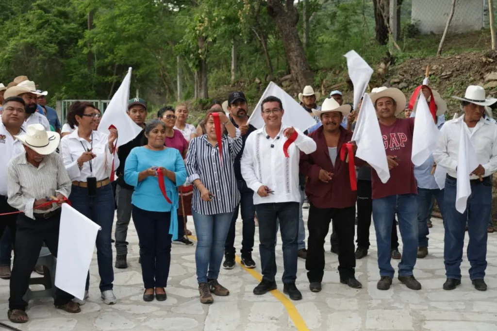 Destaca diputado Pável Gaspar acciones de obra comunitaria para detonar el desarrollo de la mixteca y preservación del patrimonio cultural