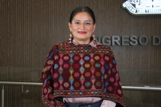 Diputada Esther Martínez impulsa reconocimiento de bordados de la Sierra Nororiental como Patrimonio Cultural Intangible de Puebla