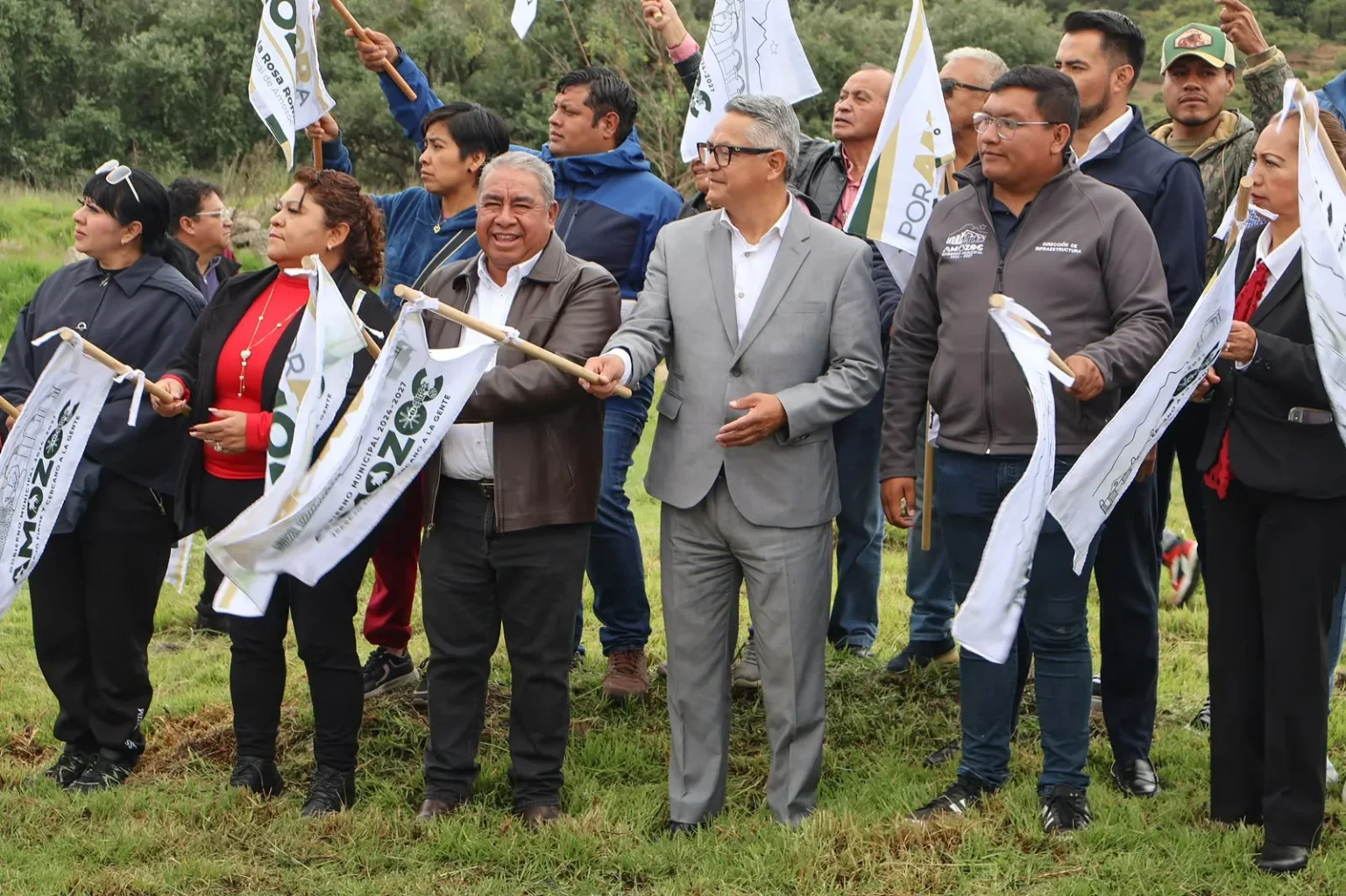 Iluminan la carretera de Amozoc; otra importante obra del gobierno municipal