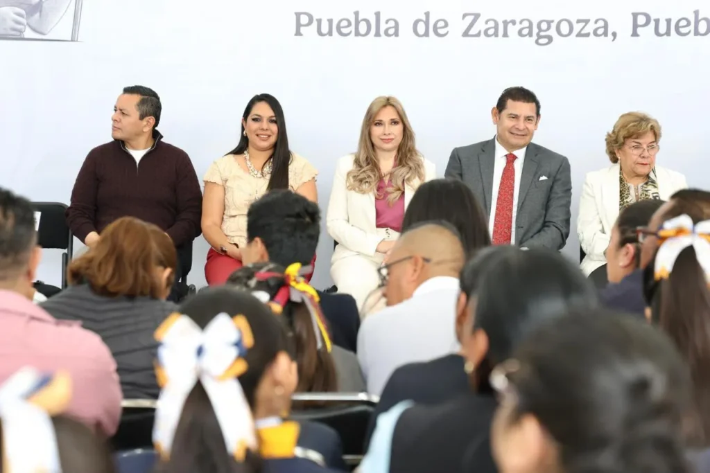 PUEBLA, EJEMPLO MUNDIAL EN MODELO DE FAMILIAS FUERTES ORGANIZACIÓN PANAMERICANA DE LA SALUD