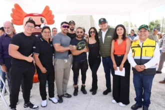 Paseo de Campeonas y Campeones honra el legado deportivo
