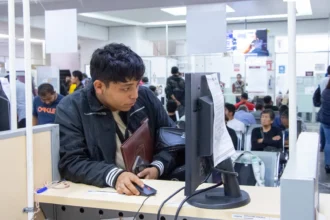 Presenta gobierno estatal guía de estudio para obtención de licencias de conducir