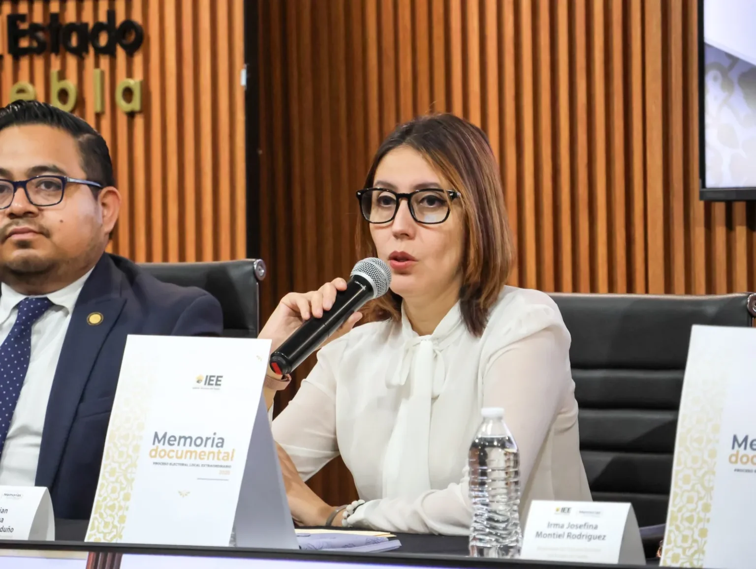 Presentan las memorias documentales y gráficas de los procesos electorales 2023-2024