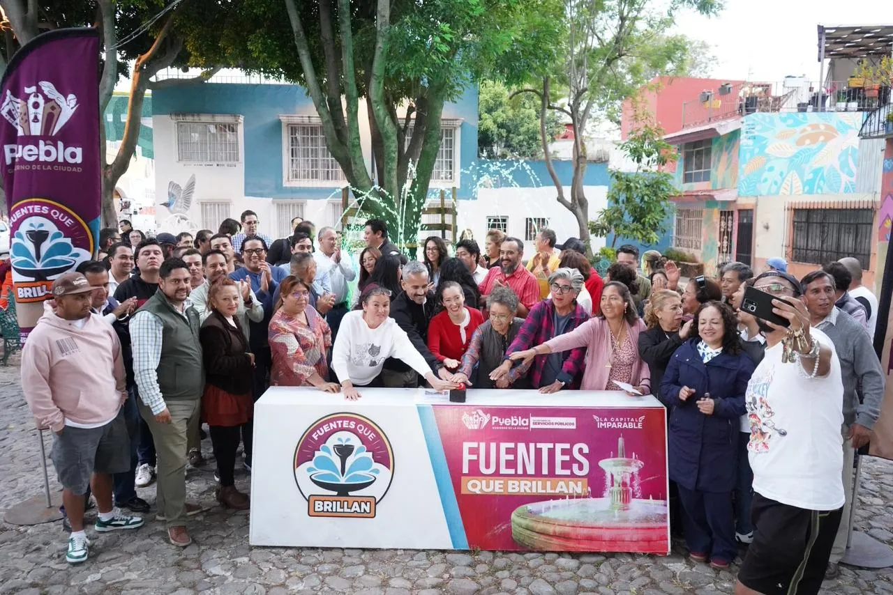 Realiza Gobierno de Pepe Chedraui mantenimiento de fuente en el Parque del Barrio de Xanenetla
