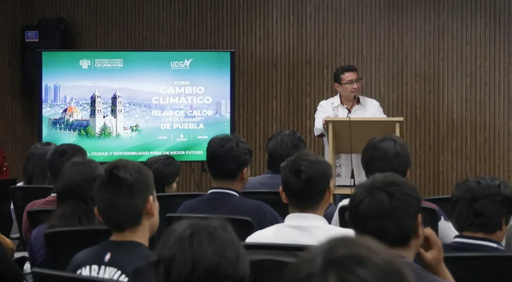 Realizan en el Congreso el foro “Cambio climático e islas de calor en la ciudad de Puebla”
