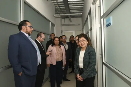 Recorre Rectora Lilia Cedillo nueva sede de la preparatoria Emiliano Zapata
