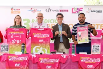 SMDIF presenta playera y medalla oficial de la Carrera “Corre y Comparte Hambre Cero 2026”