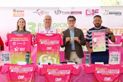 SMDIF presenta playera y medalla oficial de la Carrera “Corre y Comparte Hambre Cero 2026”