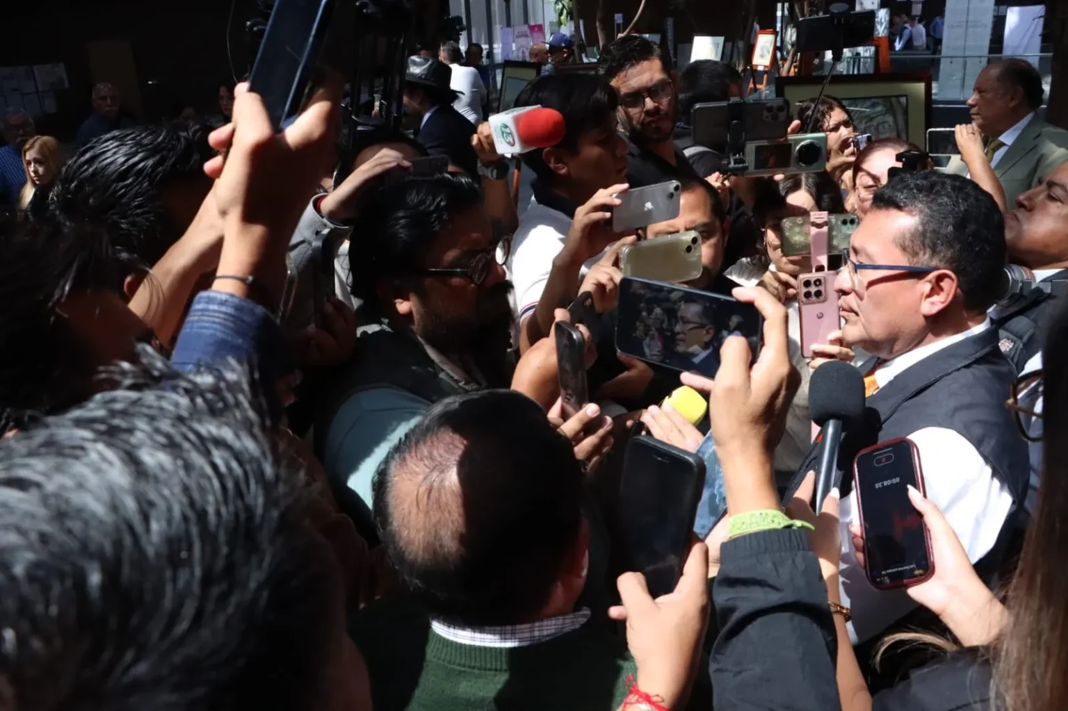 Sin distinciones partidistas se actuará conforme a la ley, en el caso de Acatlán de Osorio Pável Gaspar