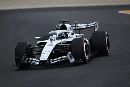 Checo Pérez optimista con las mejoras de Cadillac en Spa