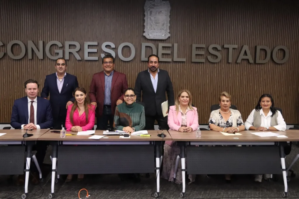 Comparecen titulares de SOAPAP y Agua de Puebla ante la Comisión de Hacienda y Patrimonio Municipal del Congreso