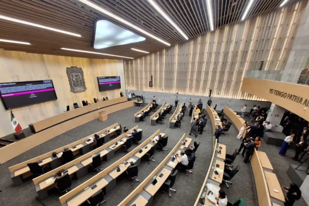 Comparecencia del coordinador de Gabinete se realizará el 15 de julio, avala el Pleno del Congreso del Estado