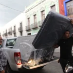 Continúa gobierno Pepe Chedraui con la entrega de enseres a personas damnificadas