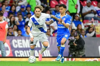 Cruz Azul frena al Puebla con una dolorosa remontada en el Estadio Banorte