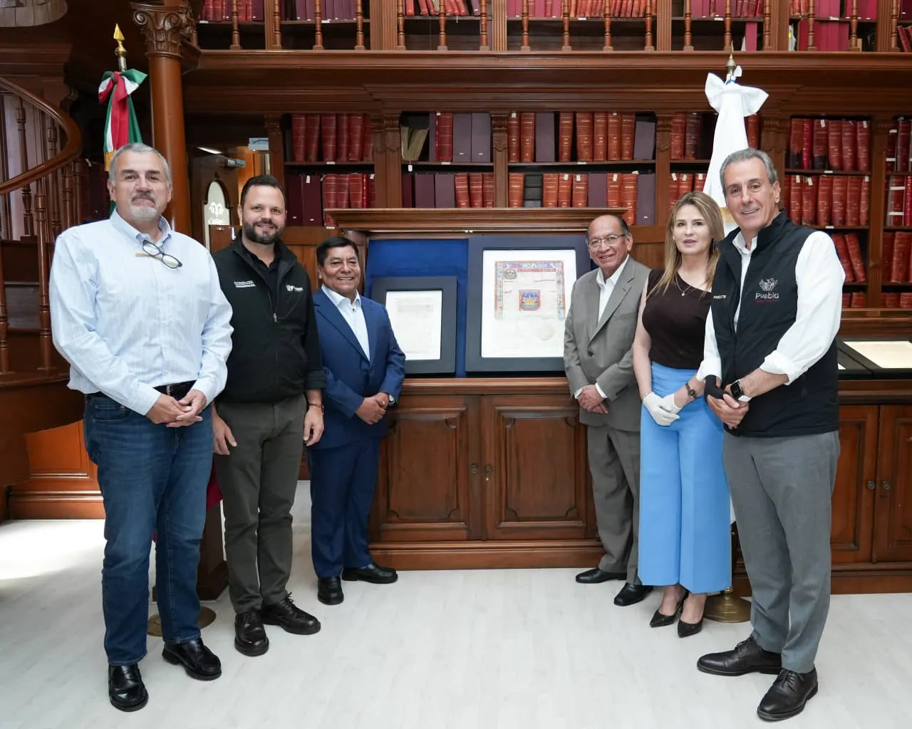 Dan seguimiento Pepe Chedraui y Aguilar Pala a acciones para atender afectaciones en el bulevar 5 de Mayo
