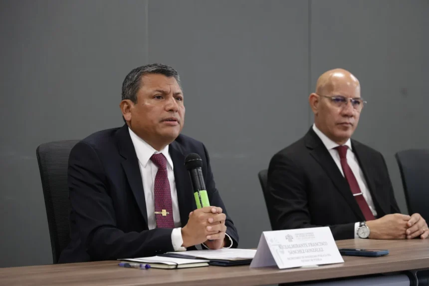 Destaca SSP baja en delitos de alto impacto y detención de objetivos prioritarios en rendición de cuentas en el Congreso