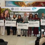 Gobierno de Juan Manuel Alonso fortalece la educación de texmeluquenses entrega 50 nuevas becas a estudiantes de la UTH