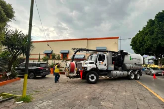 Gobierno de Pepe Chedraui mantiene atención permanente a zonas afectadas por lluvias en el Centro Histórico