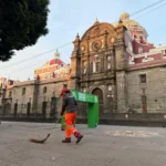 Gobierno de Pepe Chedraui mantiene limpios el Zócalo y la Avenida Juárez tras el encuentro entre México e Inglaterra