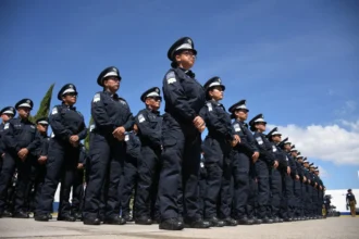 Gradúa gobierno de Pepe Chedraui a 55 cadetes de la Academia de Formación y Profesionalización Policial