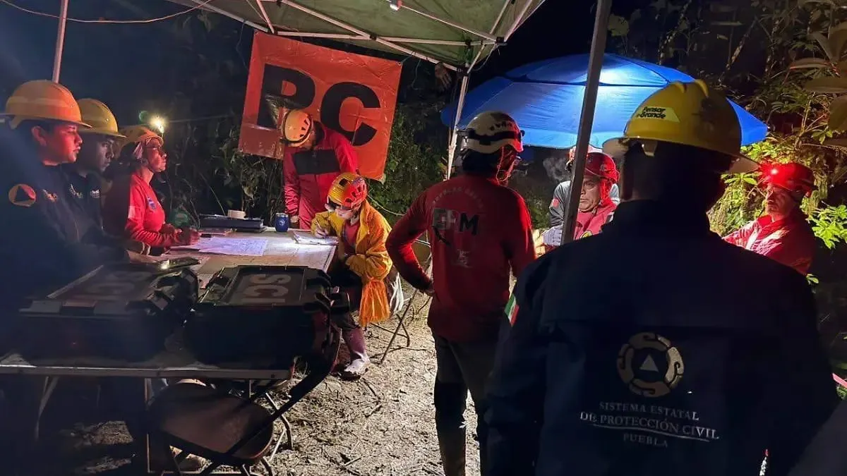 Hallan dos cuerpos en las Grutas de Chichicazapa