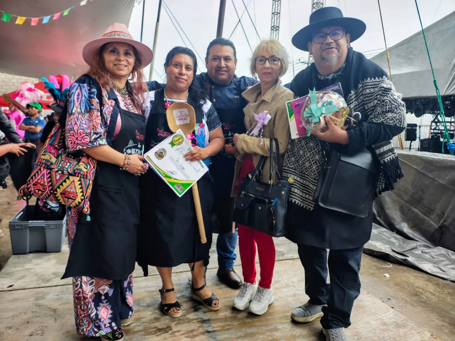 Huauchinango gana el 4to Festival del Mole en San Pablo Xochimehuacan